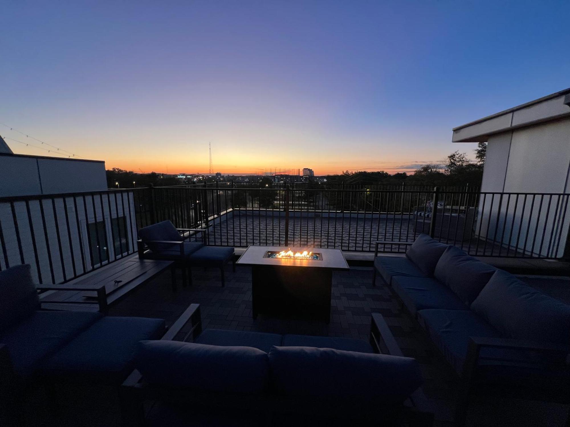 New Elevations Rooftop 5 Min To Downtown Nash Nashville Esterno foto